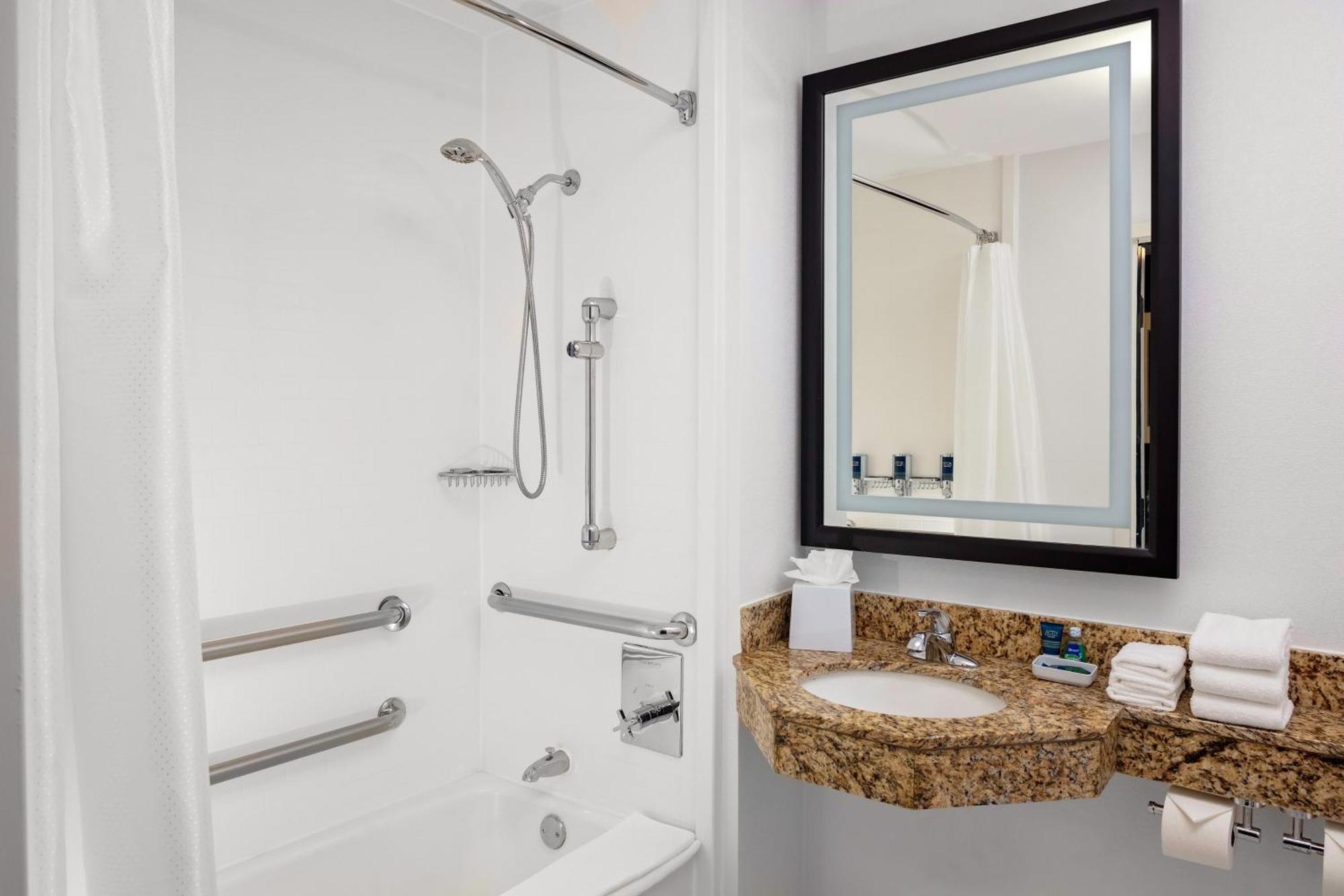 Four Points By Sheraton Memphis East Экстерьер фото