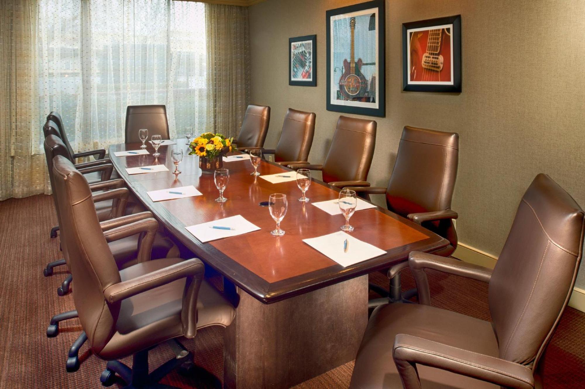 Four Points By Sheraton Memphis East Экстерьер фото