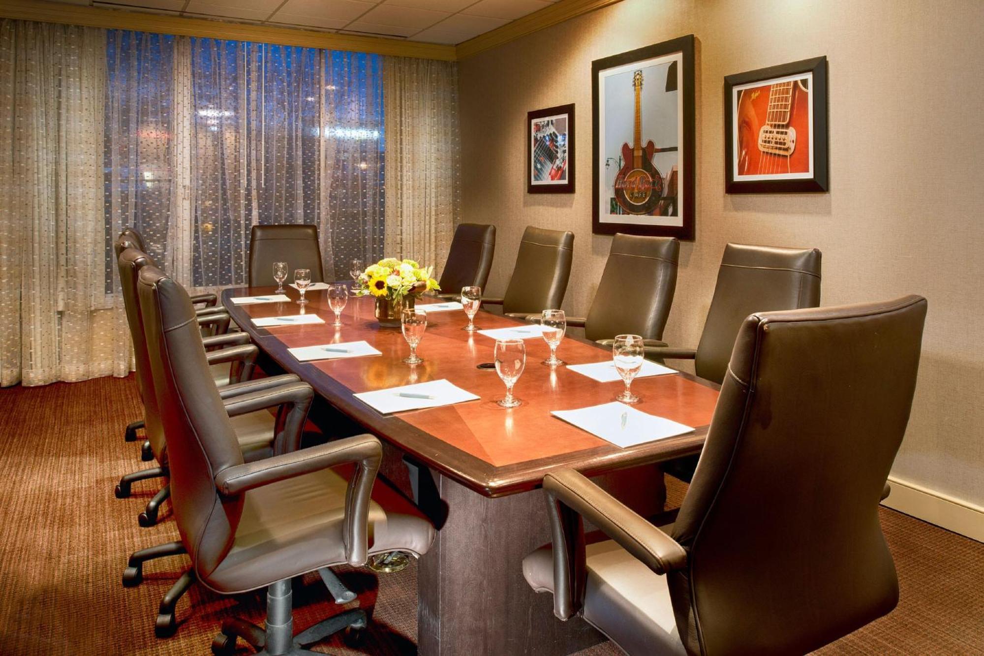 Four Points By Sheraton Memphis East Экстерьер фото